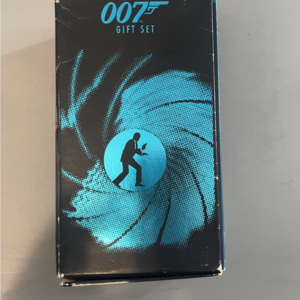 James Bond 007 3 VHS gift set